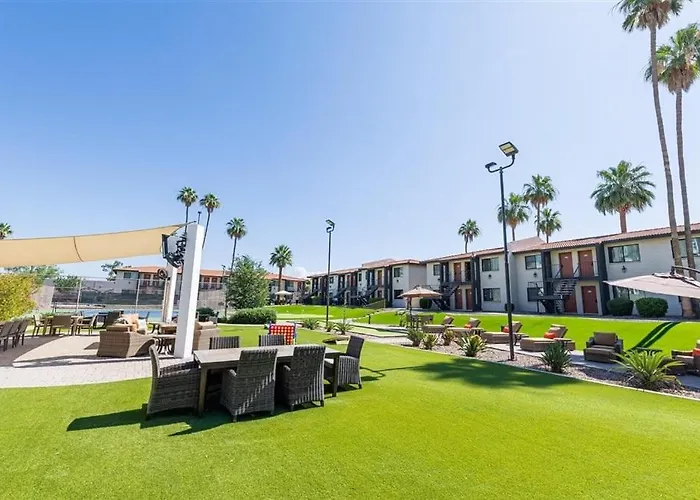 105 Fully Furnished 1br Suite-outdoor Pool *